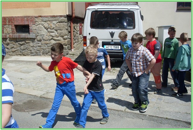 img00003.jpg