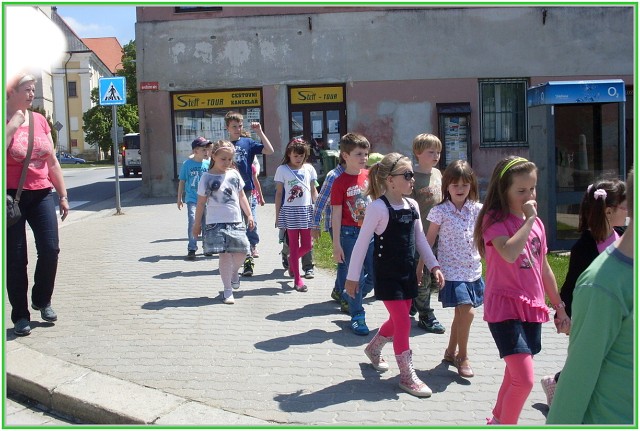 img00004.jpg